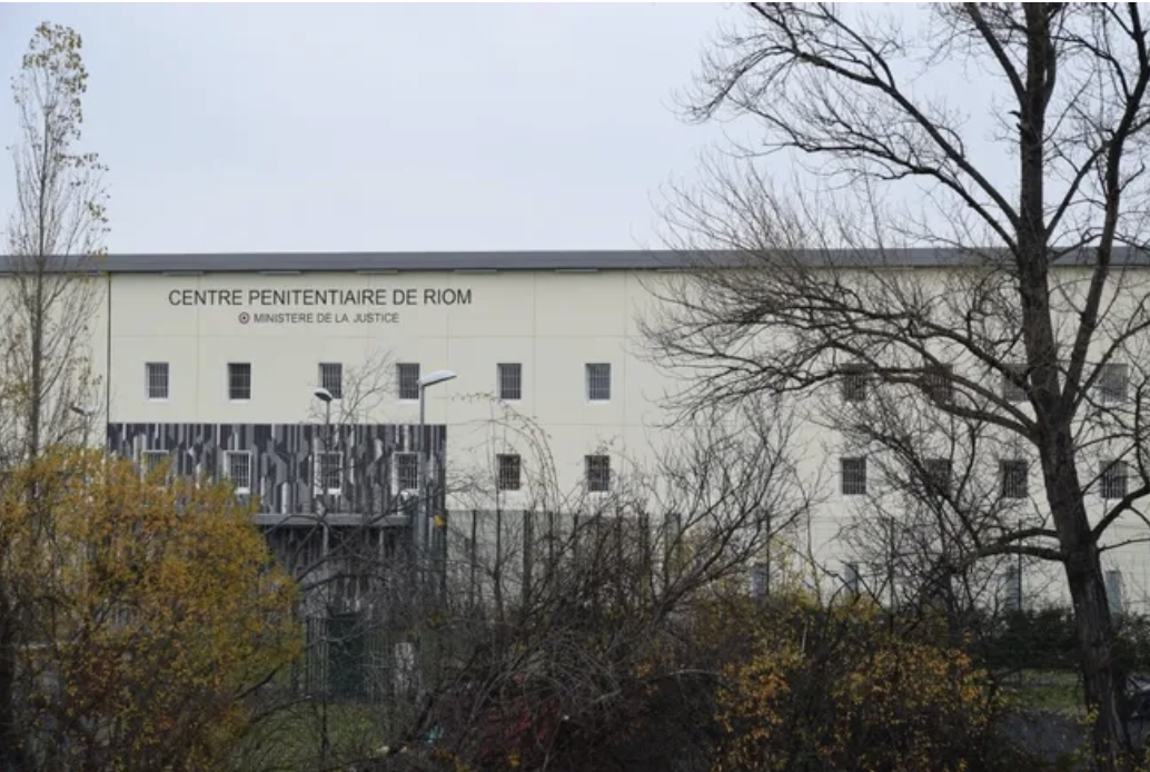 Avec 700 détenus, la prison de Riom déborde : "On n'est plus en capacité d'accueillir" , dénonce FO pénitentiaire