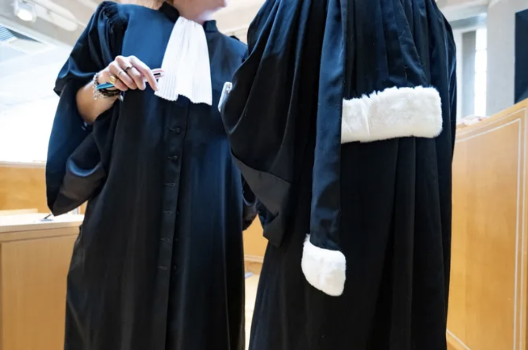 Condamnée à 100 € d'amende pour avoir porté un coup de couteau à son compagnon à Clermont-Ferrand
